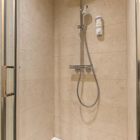 Chic & Spacieux Hyper-centre A Διαμέρισμα *