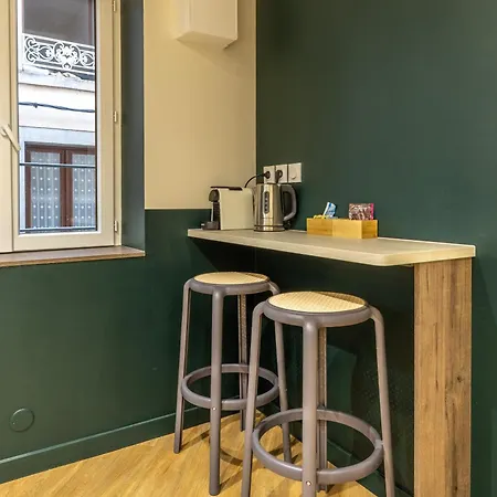 Chic & Spacieux Hyper-centre A Διαμέρισμα *