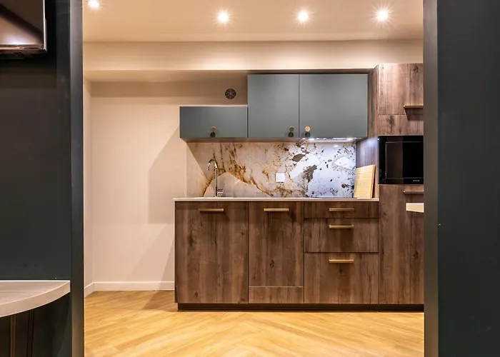 Chic & Spacieux Hyper-centre A *